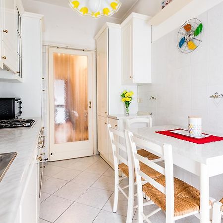 Alessia'S Flat- Darsena Porta Genova M2 Apartment Милано Екстериор снимка